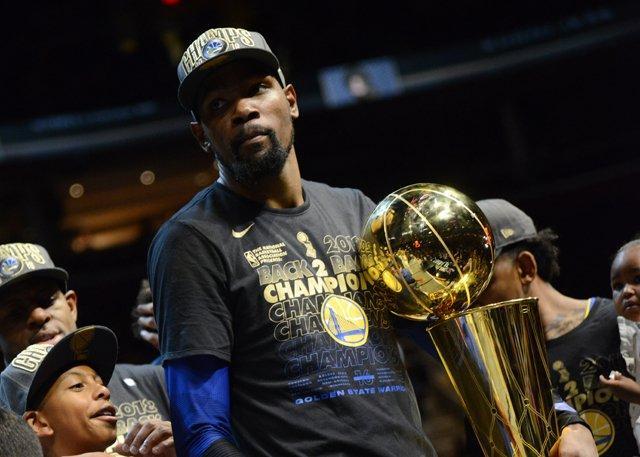 展示自己不 展示自己不